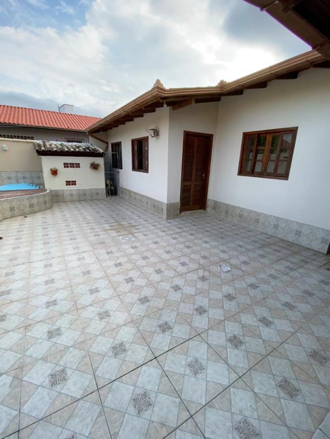 Excelente Casa Com Piscina Na Praia De Ingleses Florianópolis Buitenkant foto